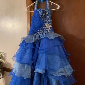 Ritzee size 6 girls pageant dress